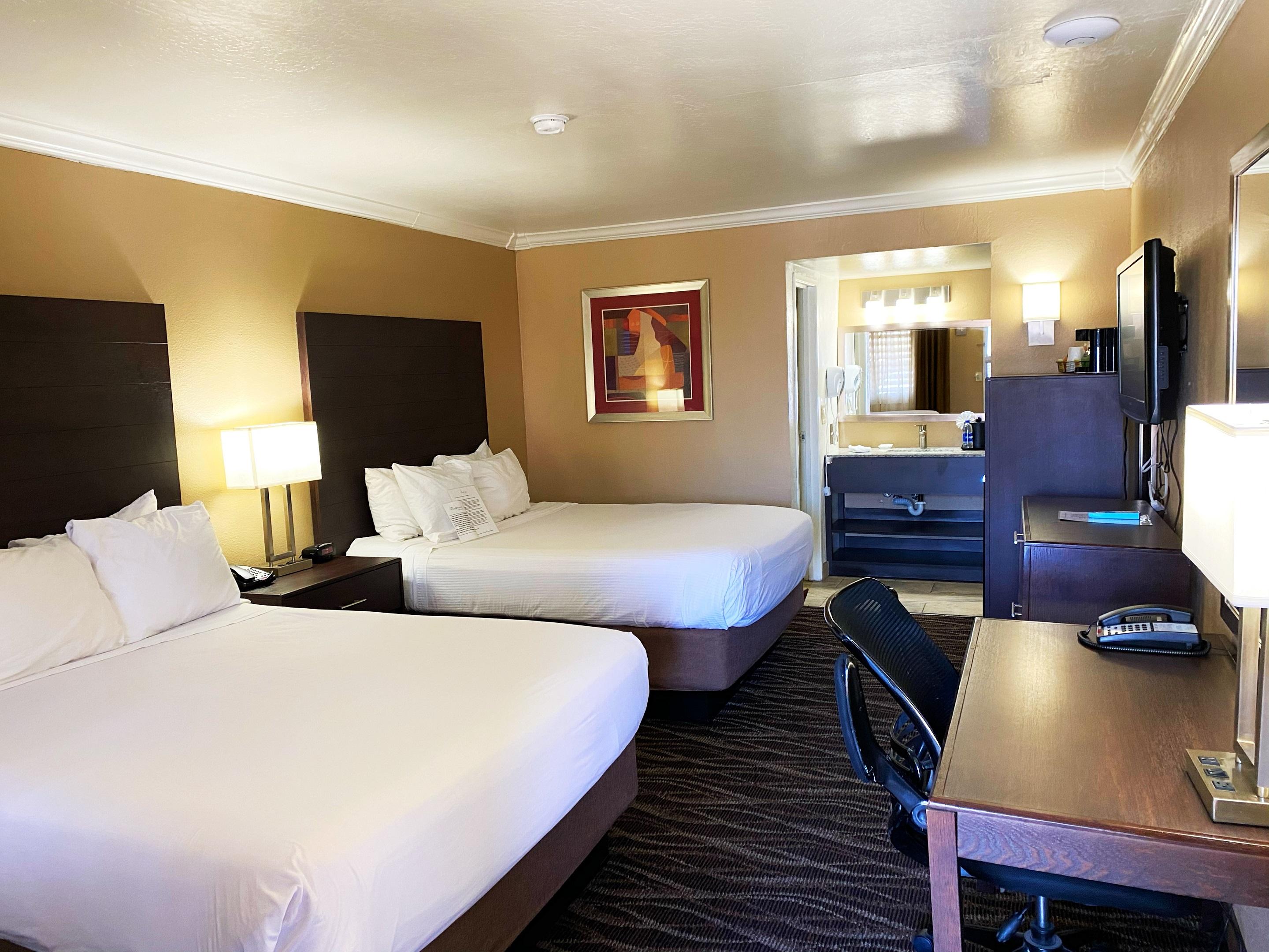 Hotel Tempe/Phoenix Airport Innsuites Hotel & Suites エクステリア 写真