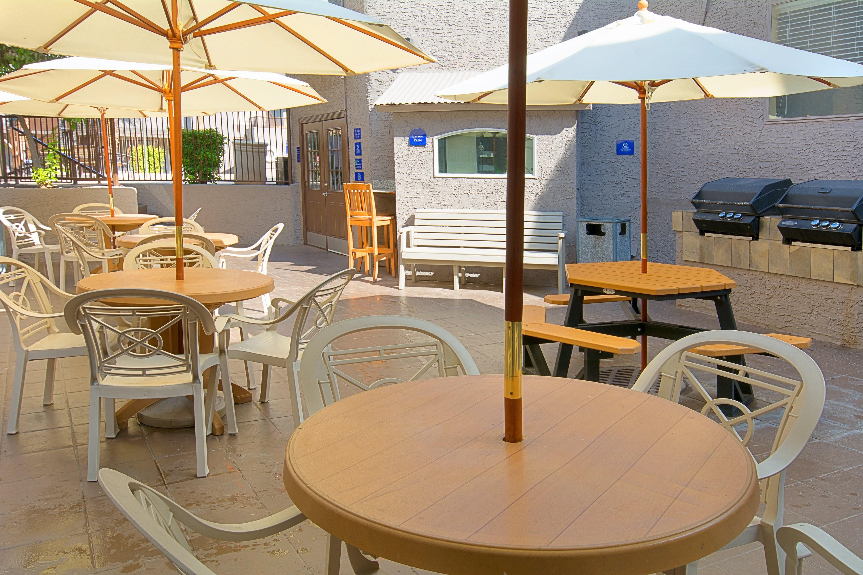 Hotel Tempe/Phoenix Airport Innsuites Hotel & Suites エクステリア 写真