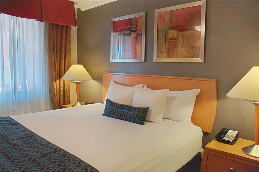Hotel Tempe/Phoenix Airport Innsuites Hotel & Suites エクステリア 写真