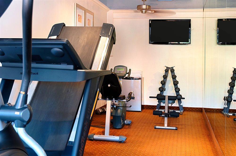 Hotel Tempe/Phoenix Airport Innsuites Hotel & Suites エクステリア 写真