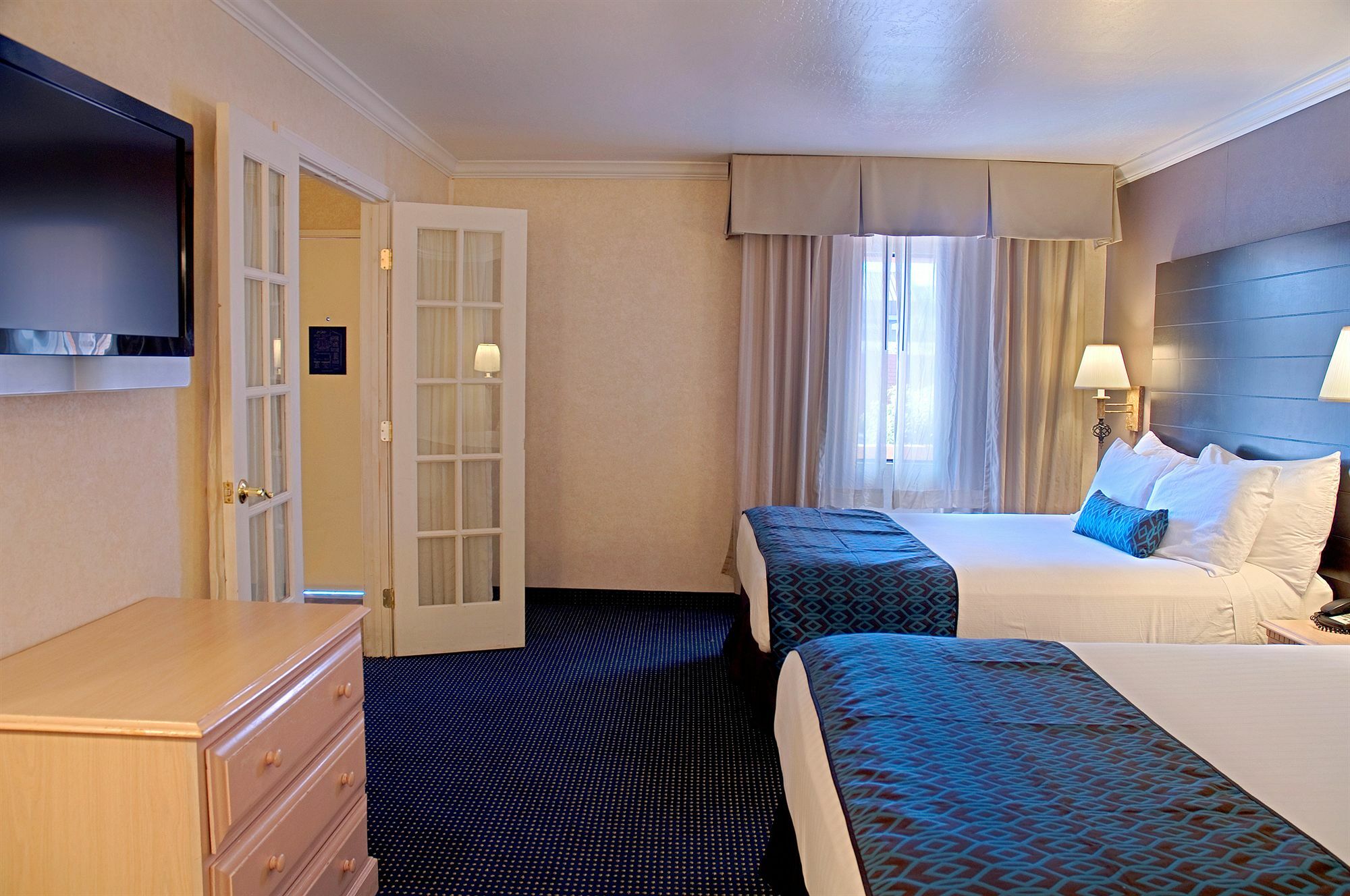 Hotel Tempe/Phoenix Airport Innsuites Hotel & Suites エクステリア 写真